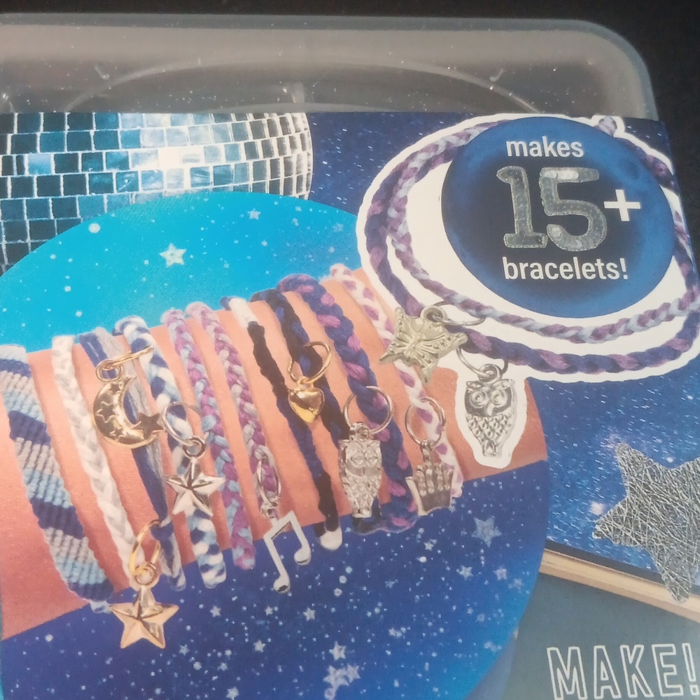 DIY Friendship Bracelets (New) - Picture 1 of 4
